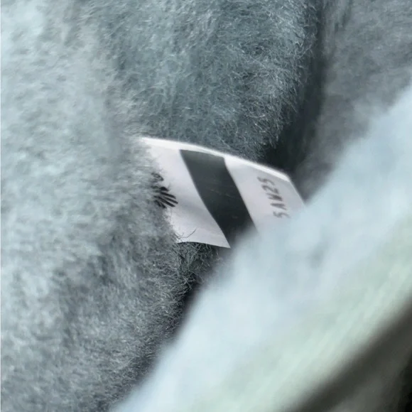 NWT UGG Classic II Boots W8 in Sea Green - Picture 5 of 7